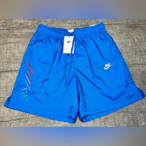Nike Men’s Club+ Woven Flow Shorts